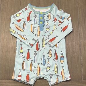 Mud Pie Fishing Lure Rashguard